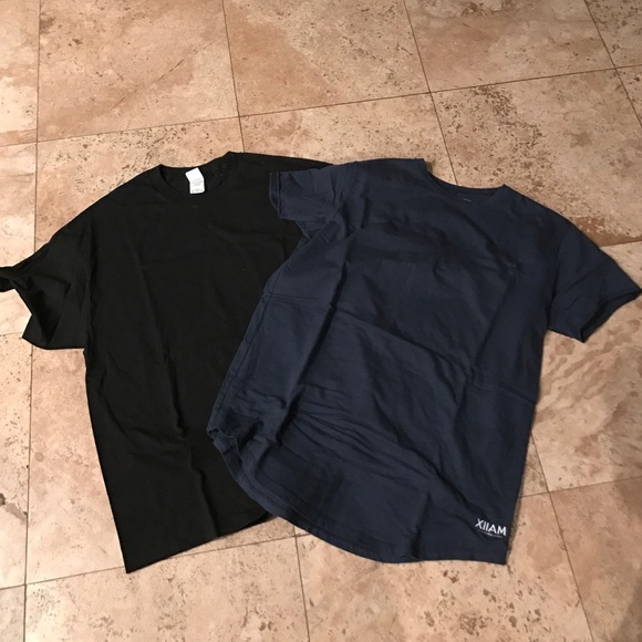 2 XL tee shirt bundle