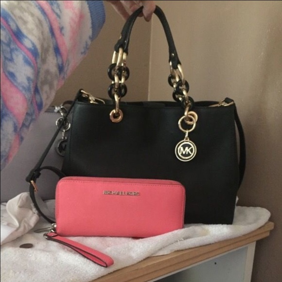 New Michael kors set