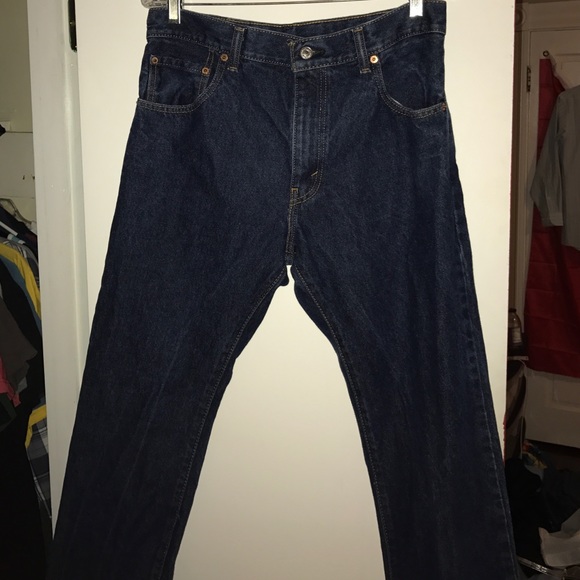 Levi 517 32W 30L straight fit