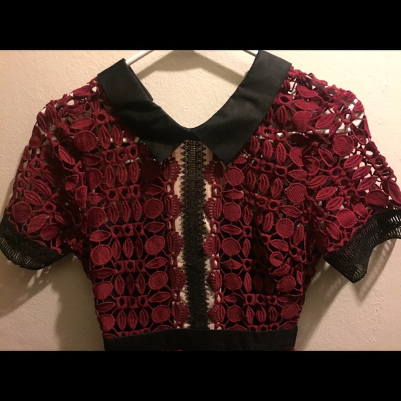 Deep red collared lace dress. - Picture 1 of 2