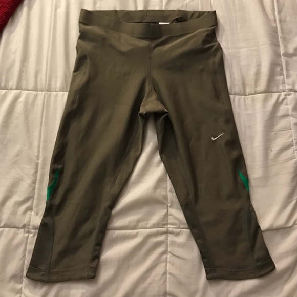 Nike Fit Dry crop legging