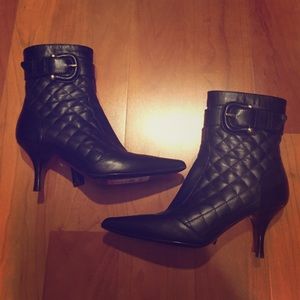 NWT Authentic Burberry Black Leather Boots