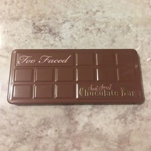Too Faced Semi Sweet Chocolate Bar Palette✨
