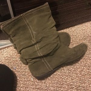 Suede BASS boots