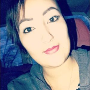 Meet your Posher, Sonia