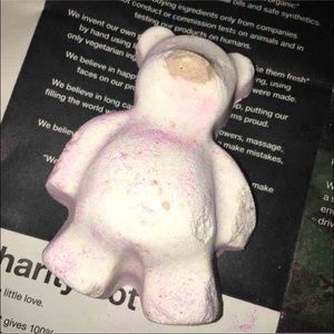 Butterbear lush bathbomb