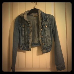 XS cropped denim jacket