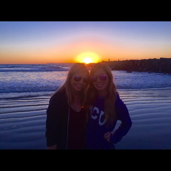 Meet your Posher, Jen - Picture 1 of 1