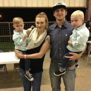 Meet your Posher, Casey