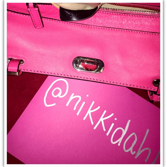 👜SOLD👜 AUTHENTIC VALENTINO ROCKSTUD PINK BAG - Picture 8 of 8