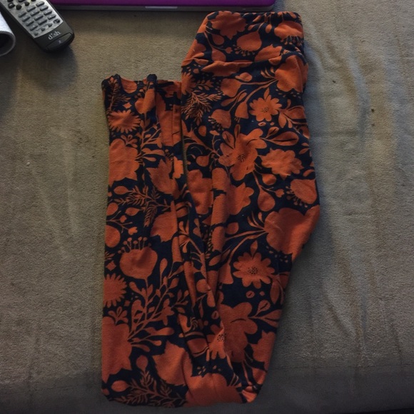 LuLaRoe Pants - LuLaRoe leggings OS