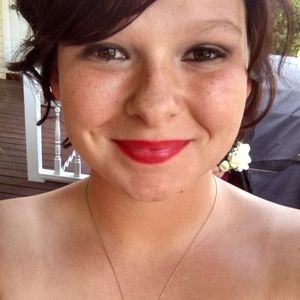 Meet your Posher, Haley