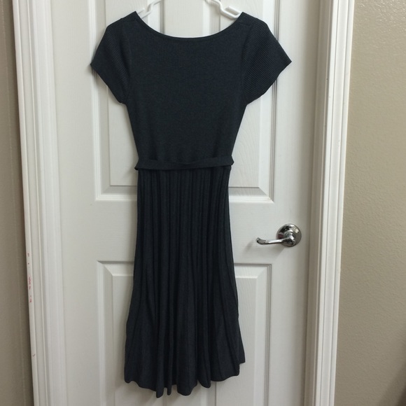 Grey dress - Picture 2 of 2