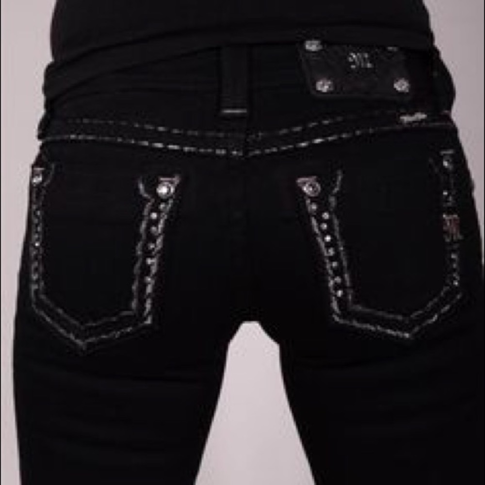❤MAKE OFFERS❤ Miss Me Black Skinny Jeans