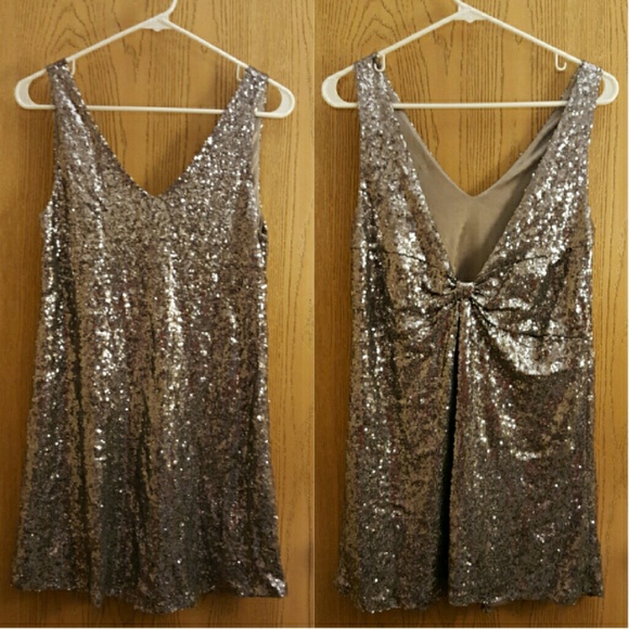 NWOT Forever 21 Light Purple Sequin Party Dress