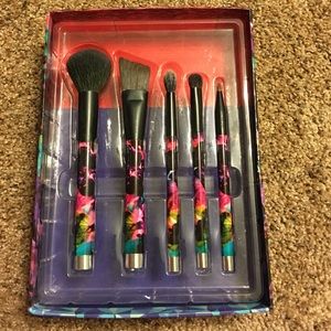 5 piece makeup brush set