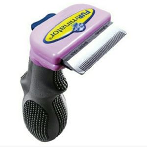 FURminator short hair cat deshedding tool