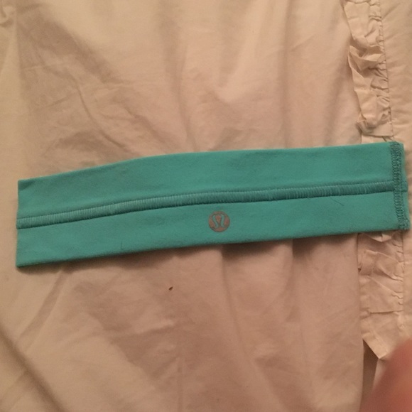 Lululemon headband