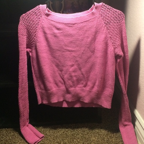 Crop top - Picture 1 of 3