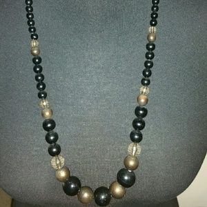 Black & brown bead necklace
