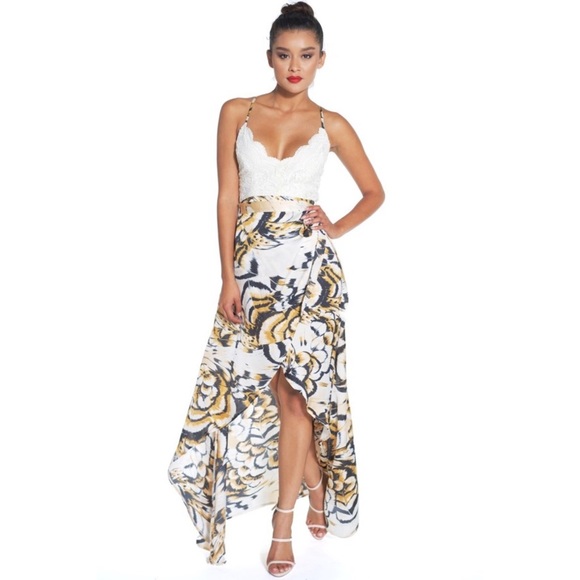 🛍 1 left!! Stargazer Maxi Wrap Dress - Picture 2 of 3