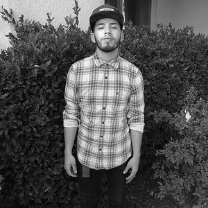 Meet your Posher, Cesar g