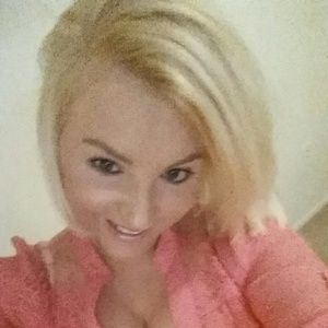 Meet your Posher, Lydia