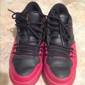 Nike Jordan Size 9 Red/Black/Silver Low Top