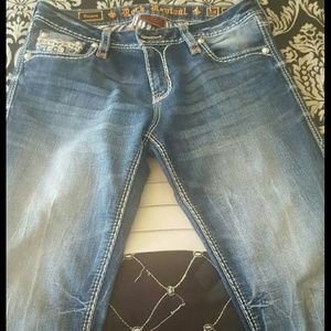Rock Revival Capris Womans