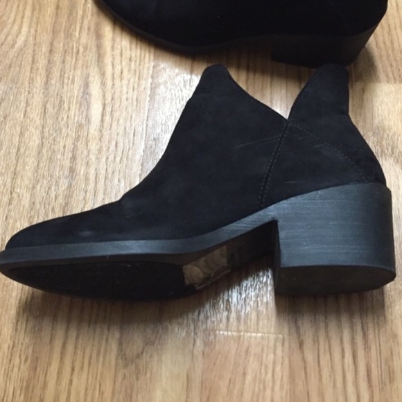 SOLD❗️ - Picture 2 of 4