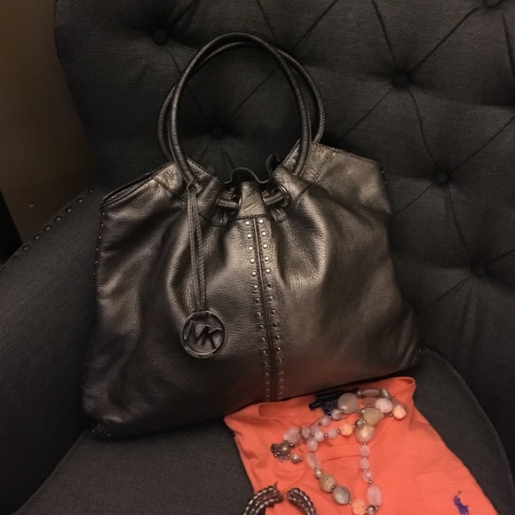 MK purse - Picture 3 of 4