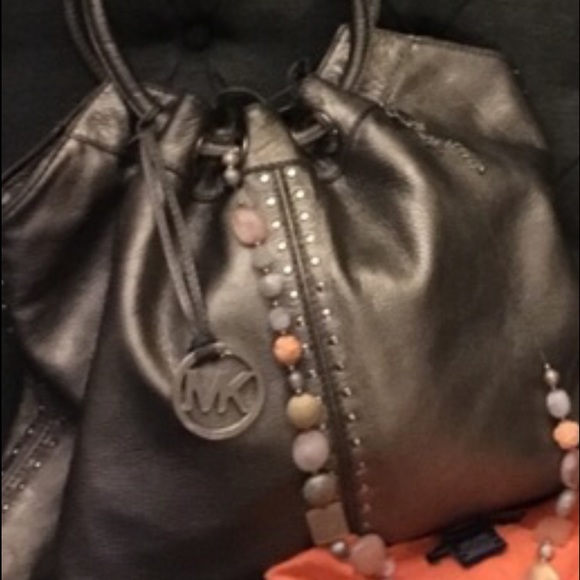 MK purse - Picture 4 of 4