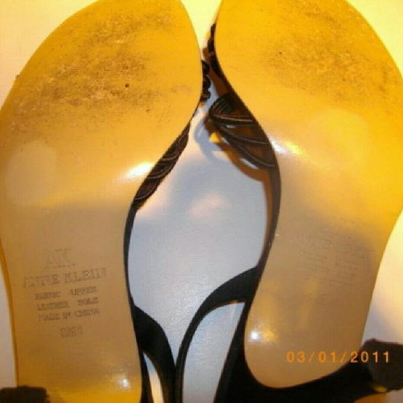 Anne Klein AK Black Sandals -- Final Price - Picture 4 of 4