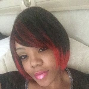 Meet your Posher, Shemica