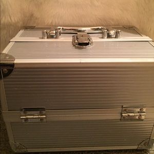 Makeup case