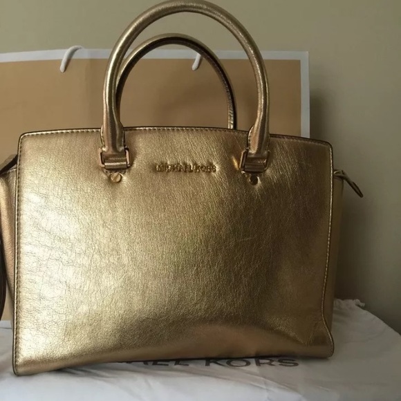 Large Michael Kors Selma Gold