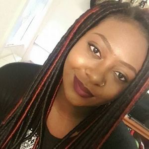 Meet your Posher, Aisha