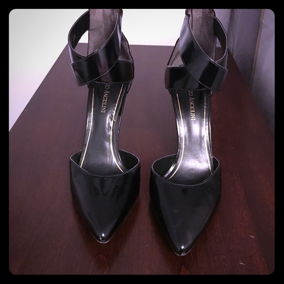 ‼️PRICE DROP‼️ Size 10 Enzo Angiolini black pumps