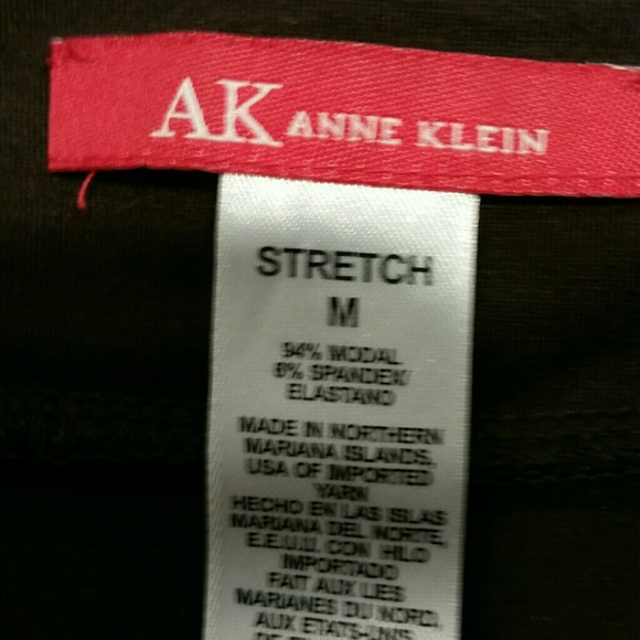 Top - Picture 2 of 3