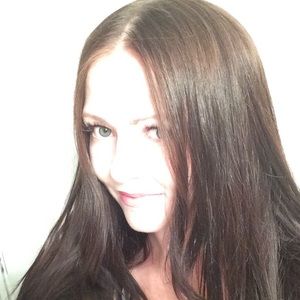 Meet your Posher, Mandy