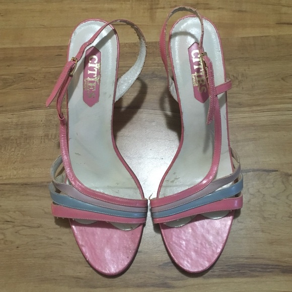 💘Vintage Pink Pumps