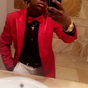 Meet your Posher, Tiaira