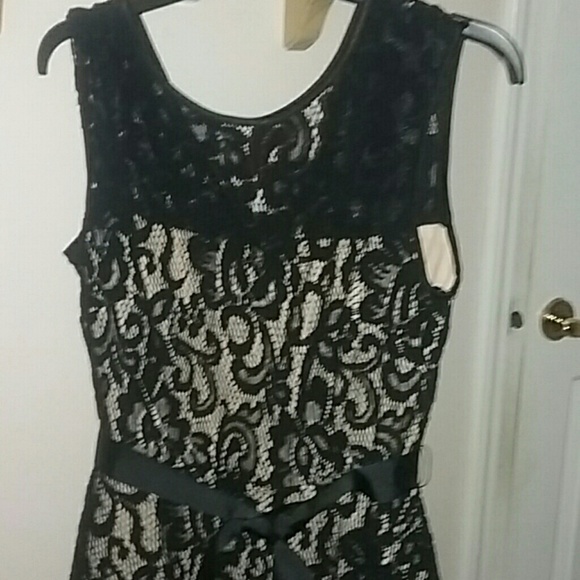 Laced Used dress