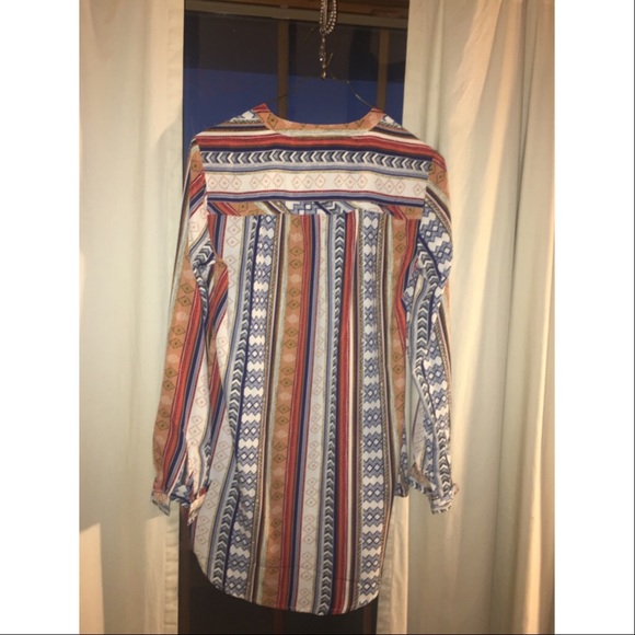 Aztec Tunic - Picture 2 of 3