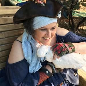 Meet your Posher, Joyce