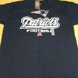 NWT nfl patriot t- shirt