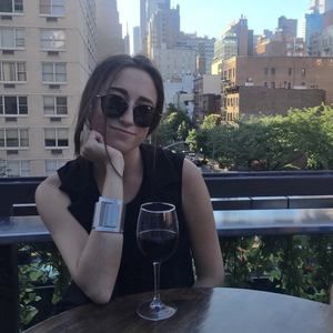 Meet your Posher, Danielle