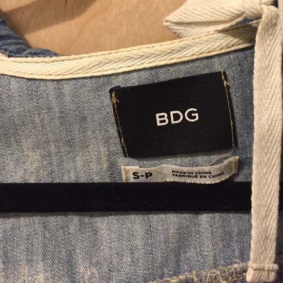 Denim jacket - Picture 2 of 3