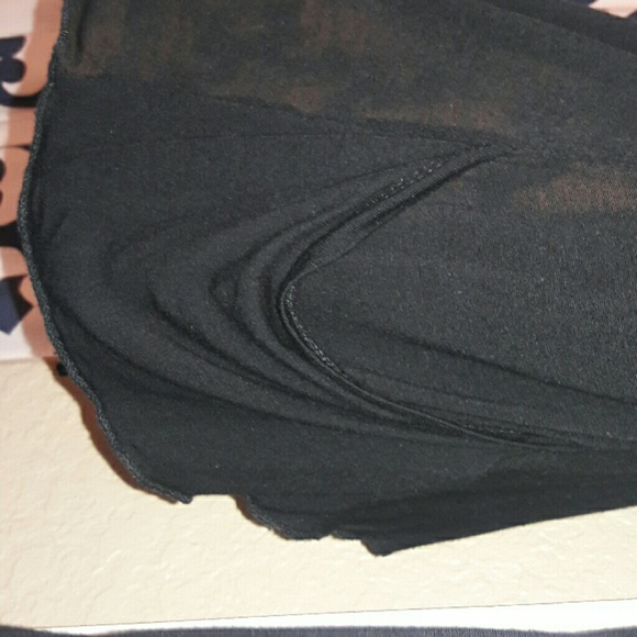 Black pullover - Picture 4 of 4