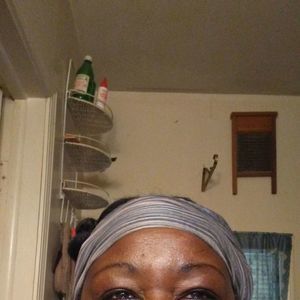 Meet your Posher, Lori